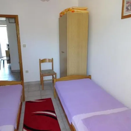 Apartment Nada- 150m From Sea *
