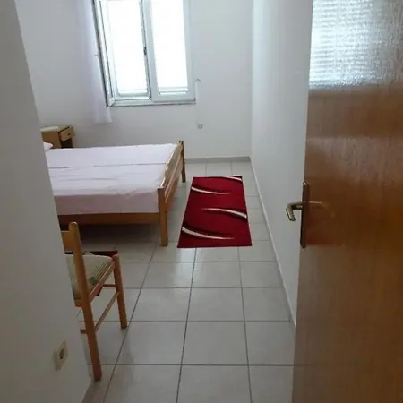 Apartment Nada- 150m From Sea *