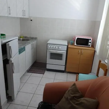 Nada- 150m From Sea Apartment
