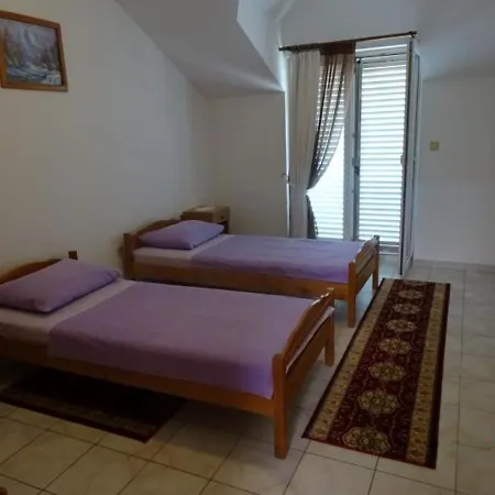 Apartment Nada- 150m From Sea *