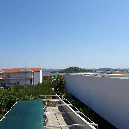Nada- 150m From Sea Apartment *